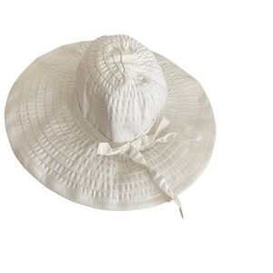 White Summer Hat Size 57cm